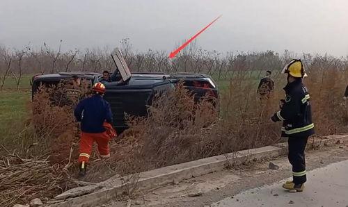 吃瓜差点自己车祸,险些遭遇车祸的惊魂时刻