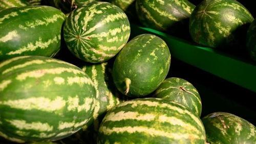 南屯吃瓜事件,一场引发热议的网络狂欢